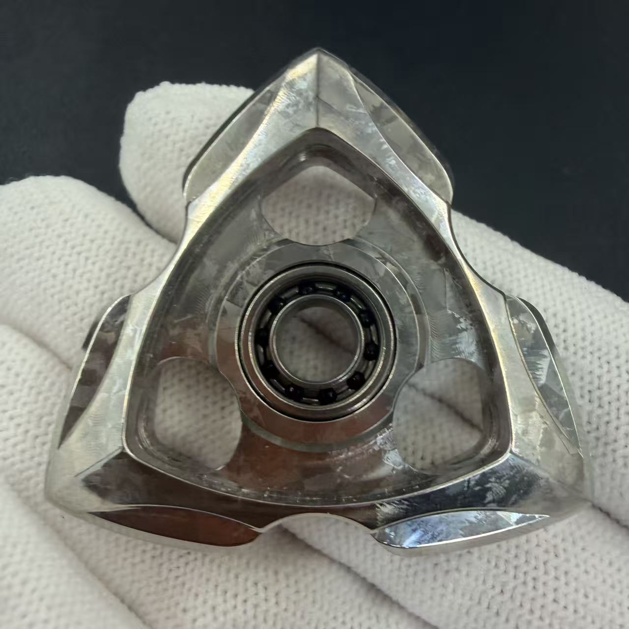 Siren Crystallized Titanium