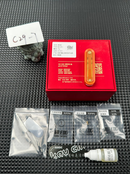 Spice Pin Resin