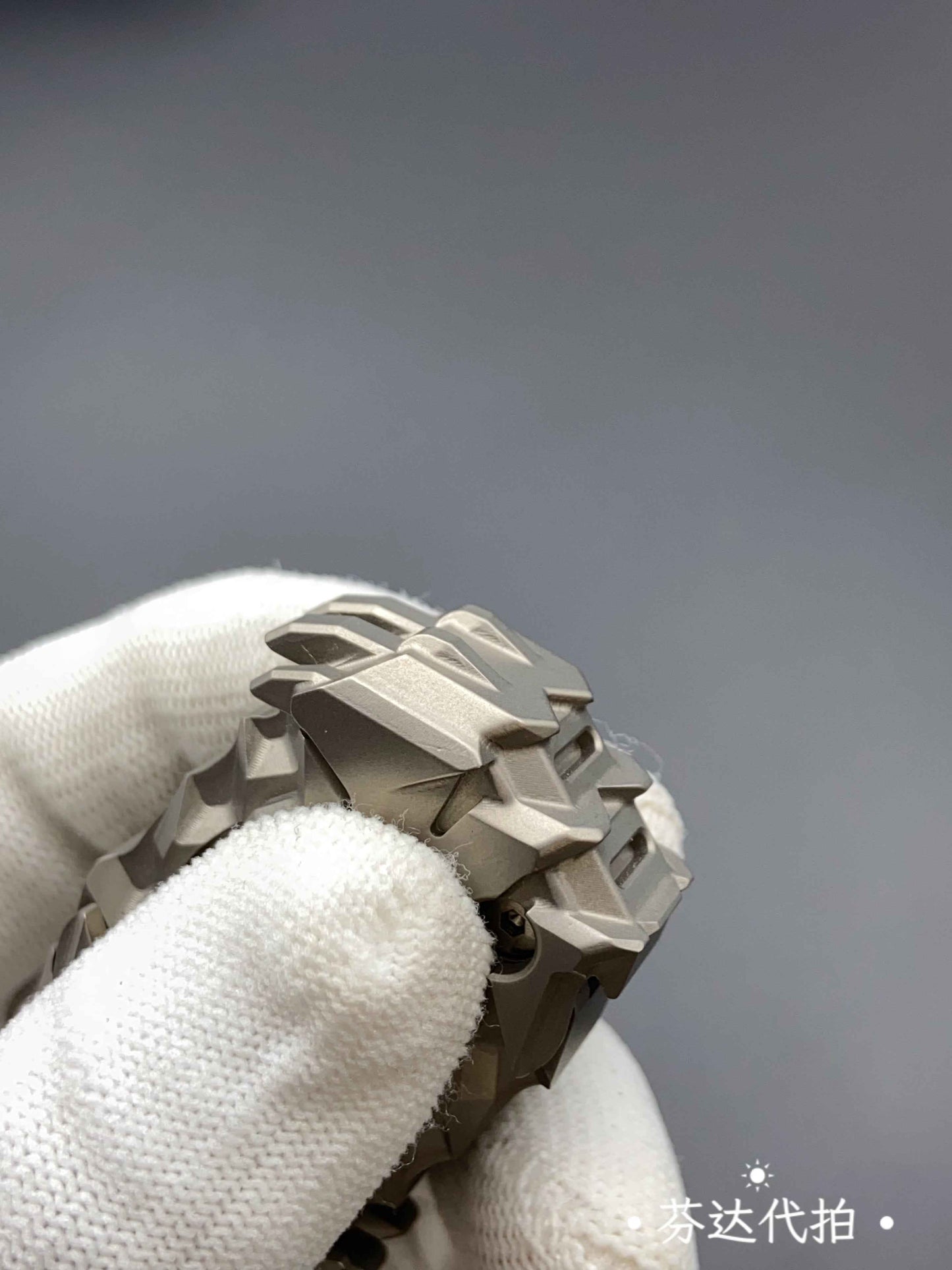 Qiongqi Titanium