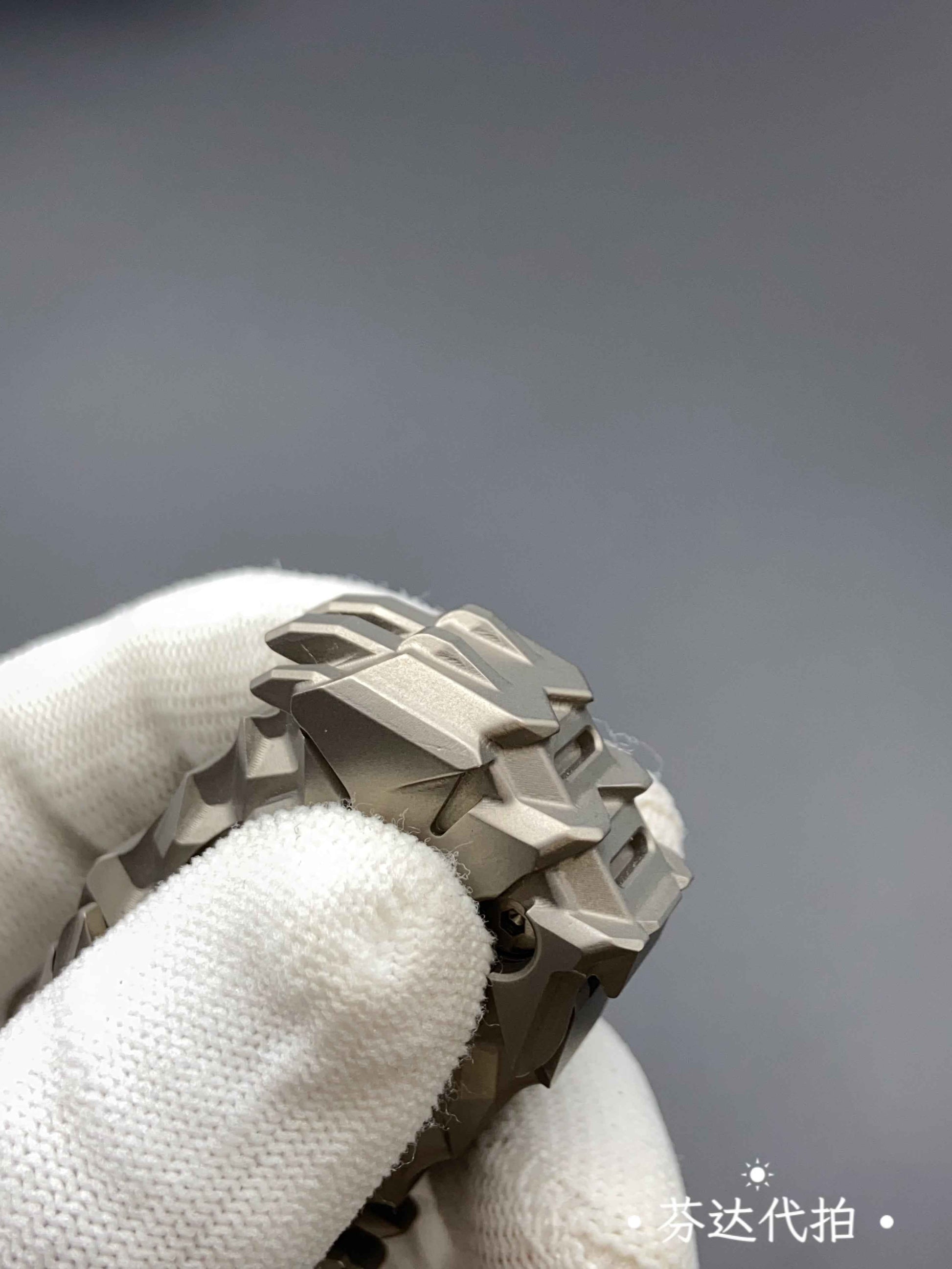 Qiongqi Titanium