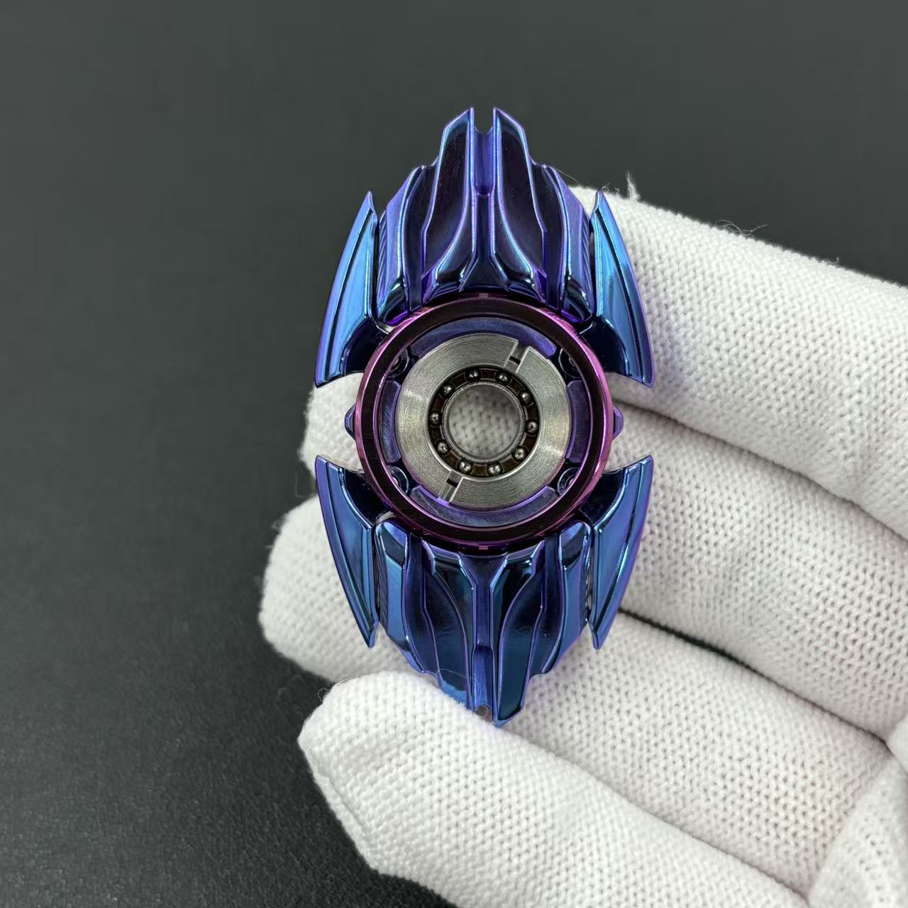 Dark Shell Opening Zirconium Limited 20