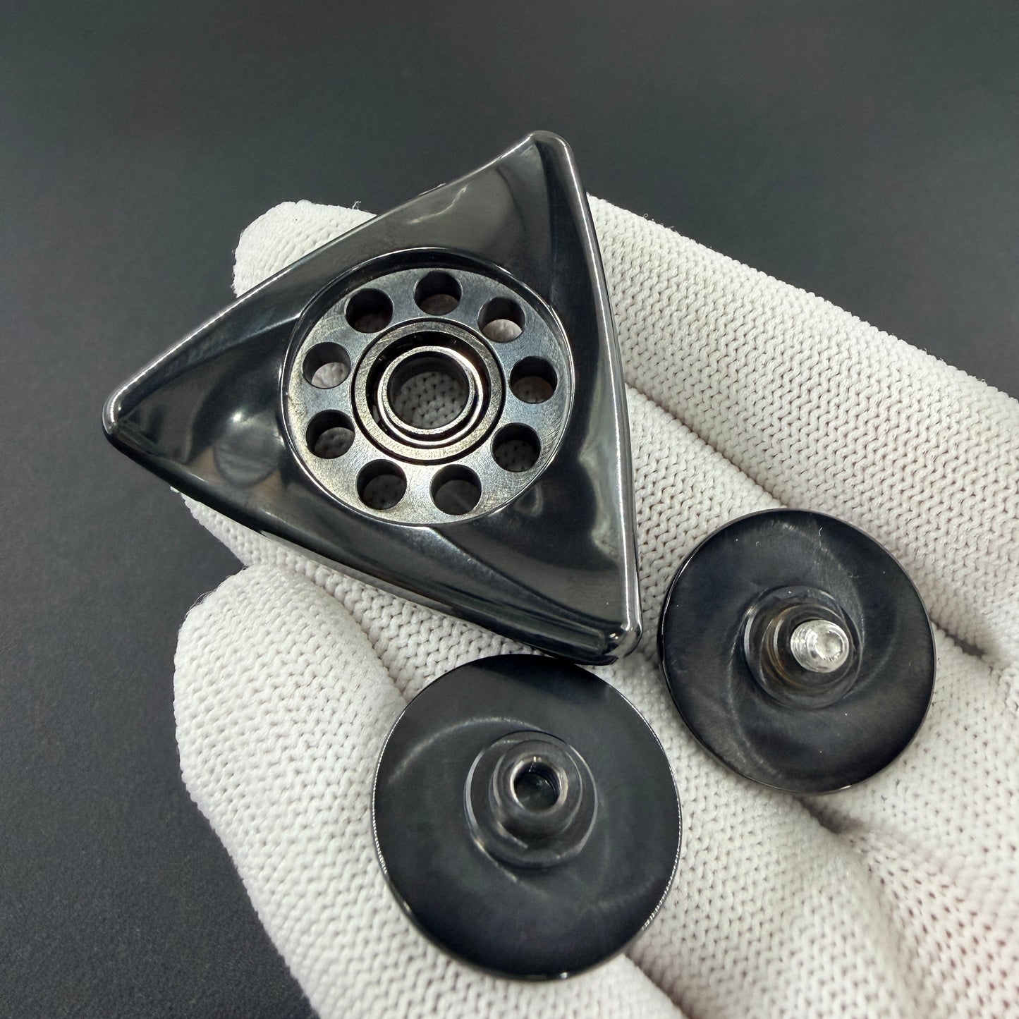 Element Zirconium