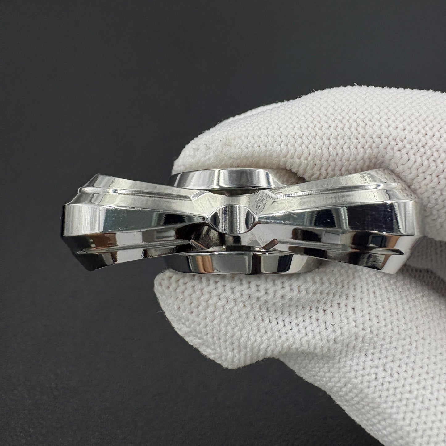 Cat's Eye Stainless Steel Polished