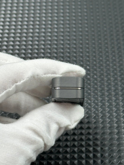 Feng Ling Zirconium