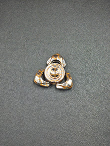 Toothless Mini Pearl White Superconductor Brushed