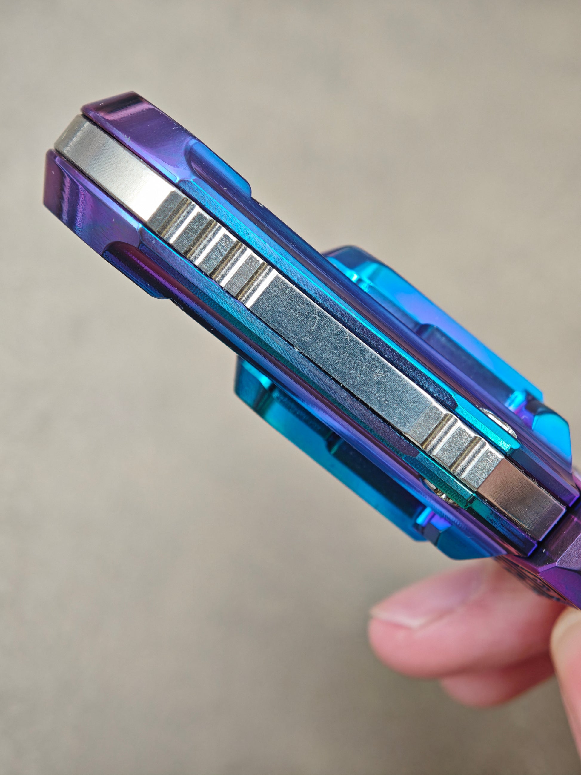 Taia Sword Zirconium Oil Slick