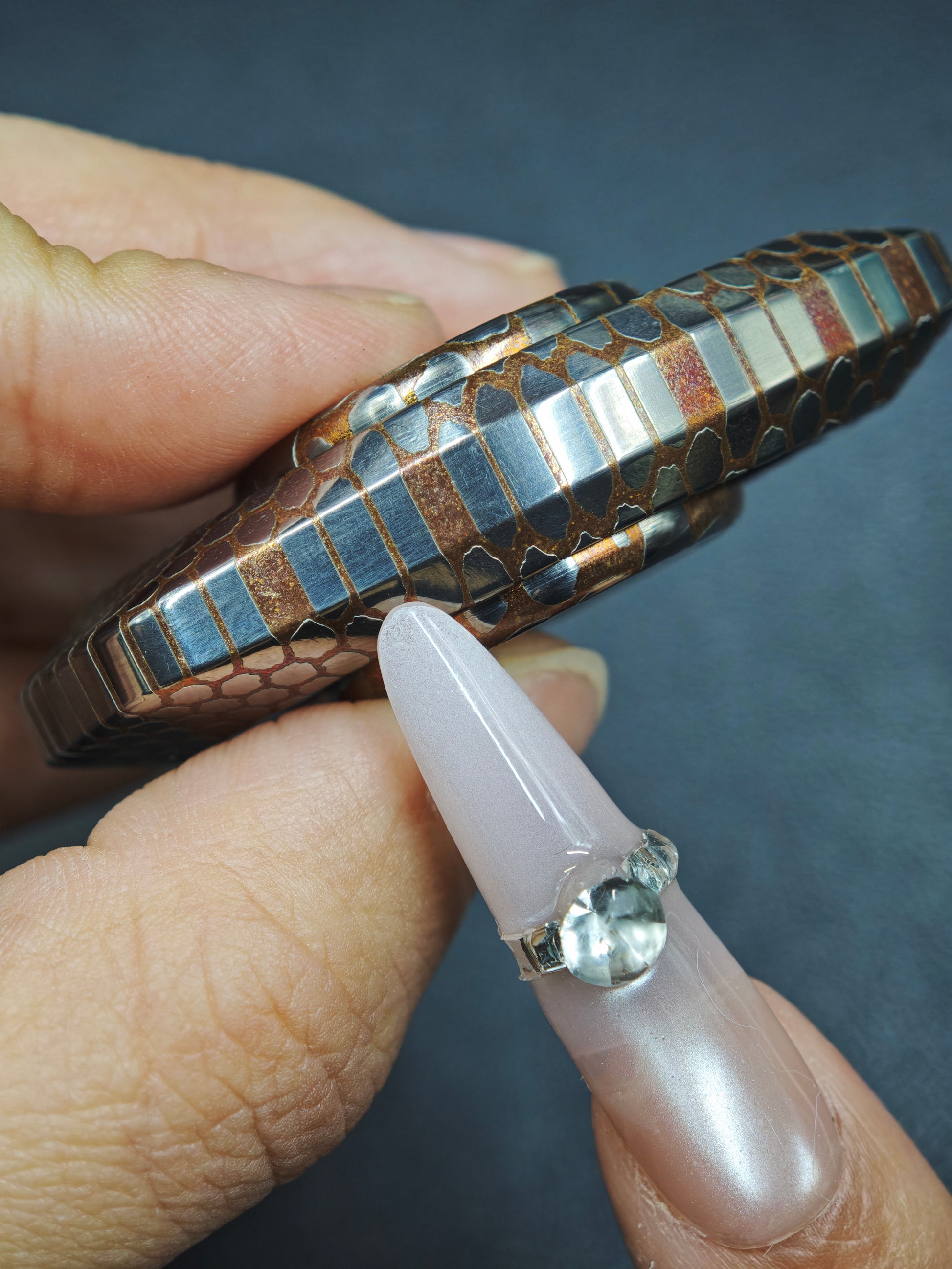Mirror Eye Superconductor
