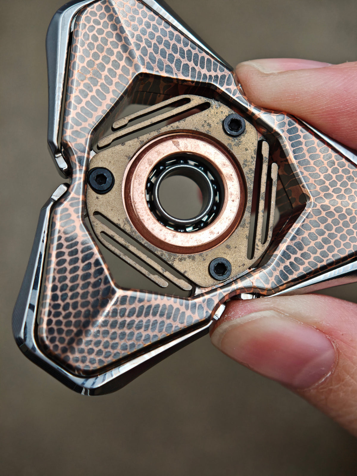 Qs Superconductor Brushed