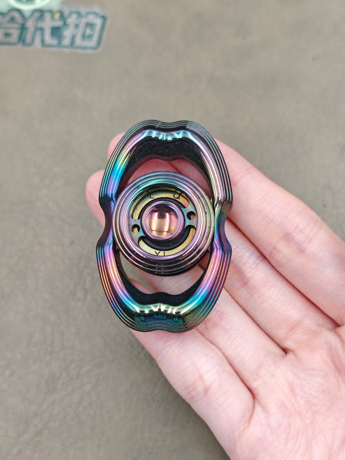 Obsidian Crystalized Zirconium Oil Slick