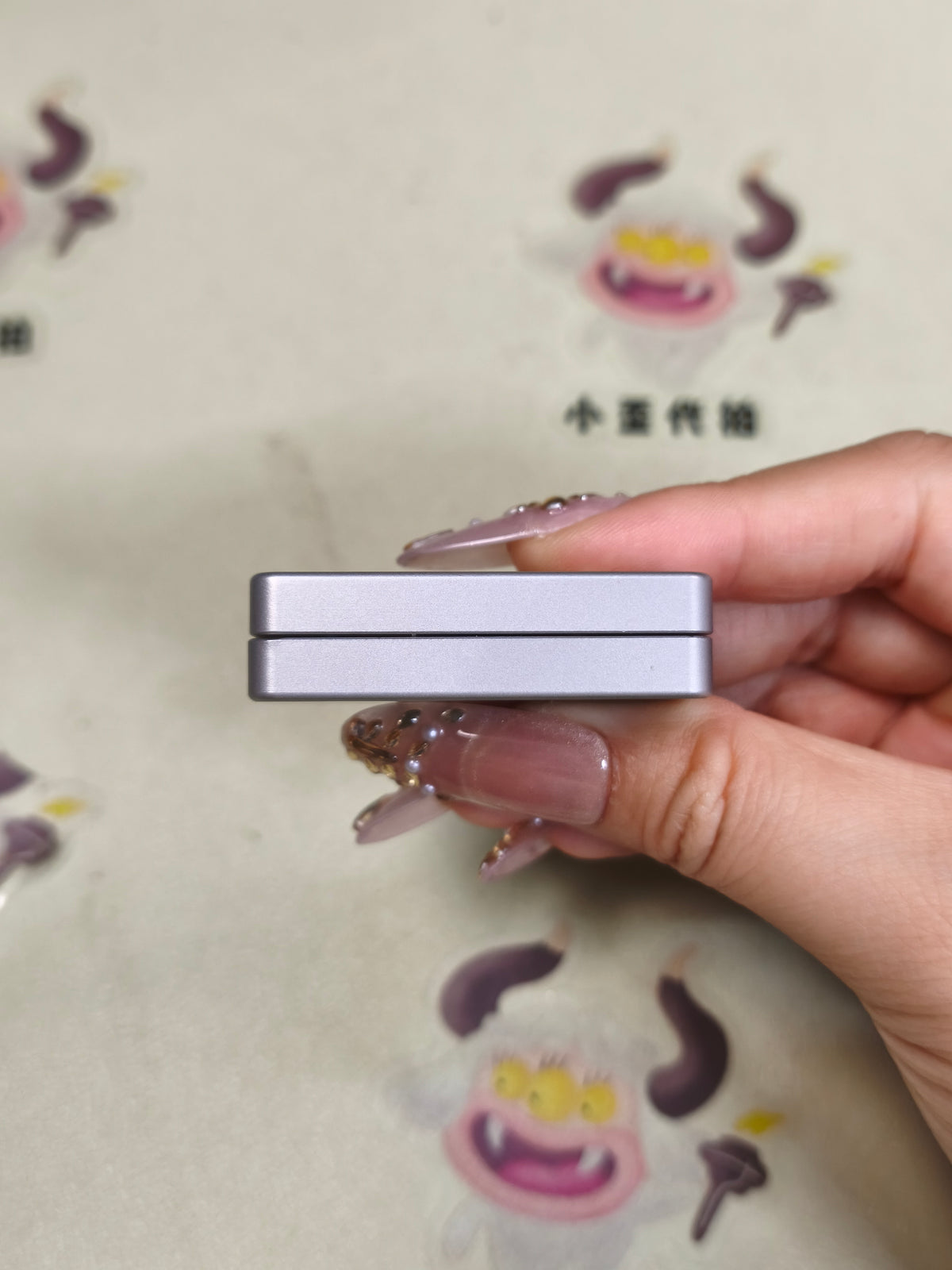 Mute Stainless Steel