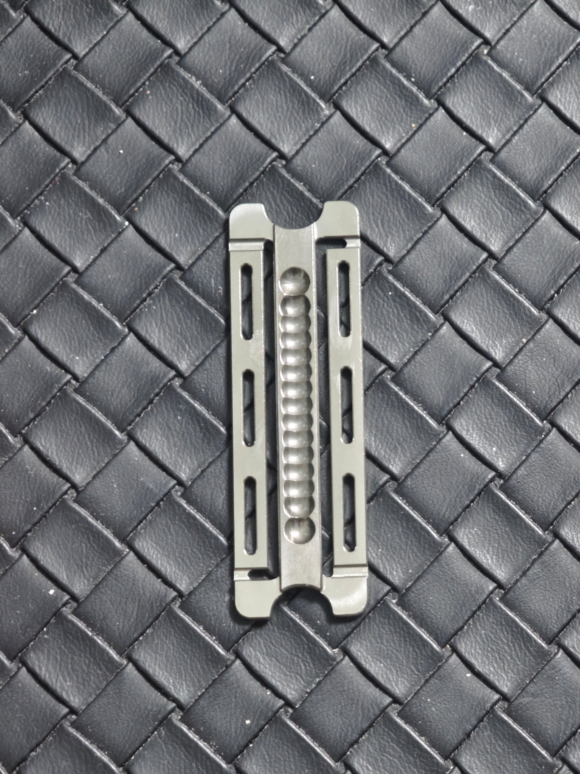 Feng Ling Zirconium Polished