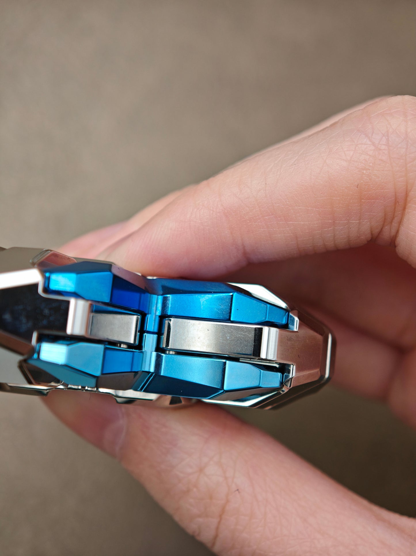 Armor Pie Shell Opening Titanium Stainless Steel