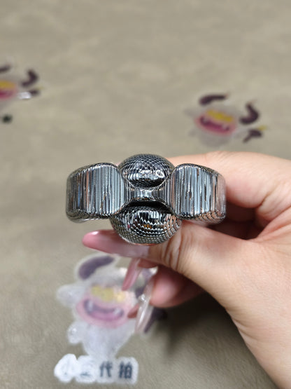 Three-Leaf Horizon Mega Superconductor