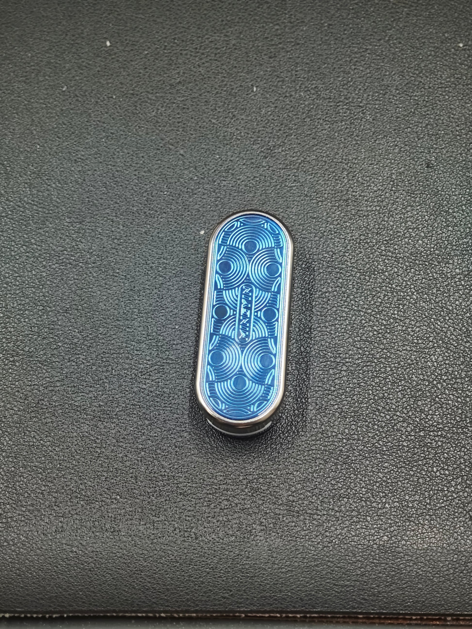 Ming Yin Titanium