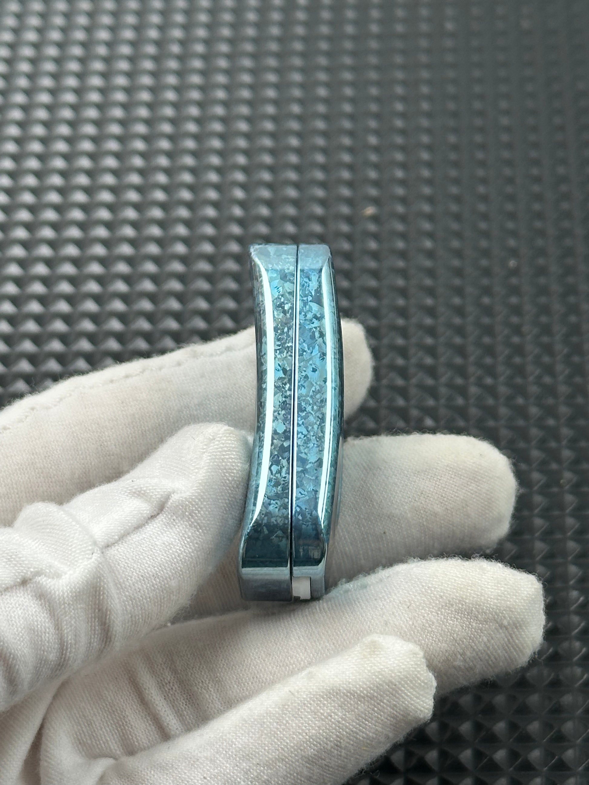 POPO Crystallized Titanium