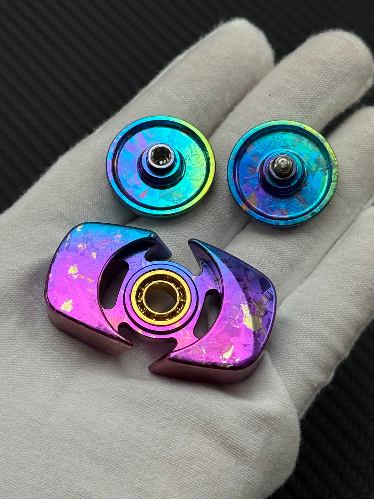 Spinner Crystallized Titanium