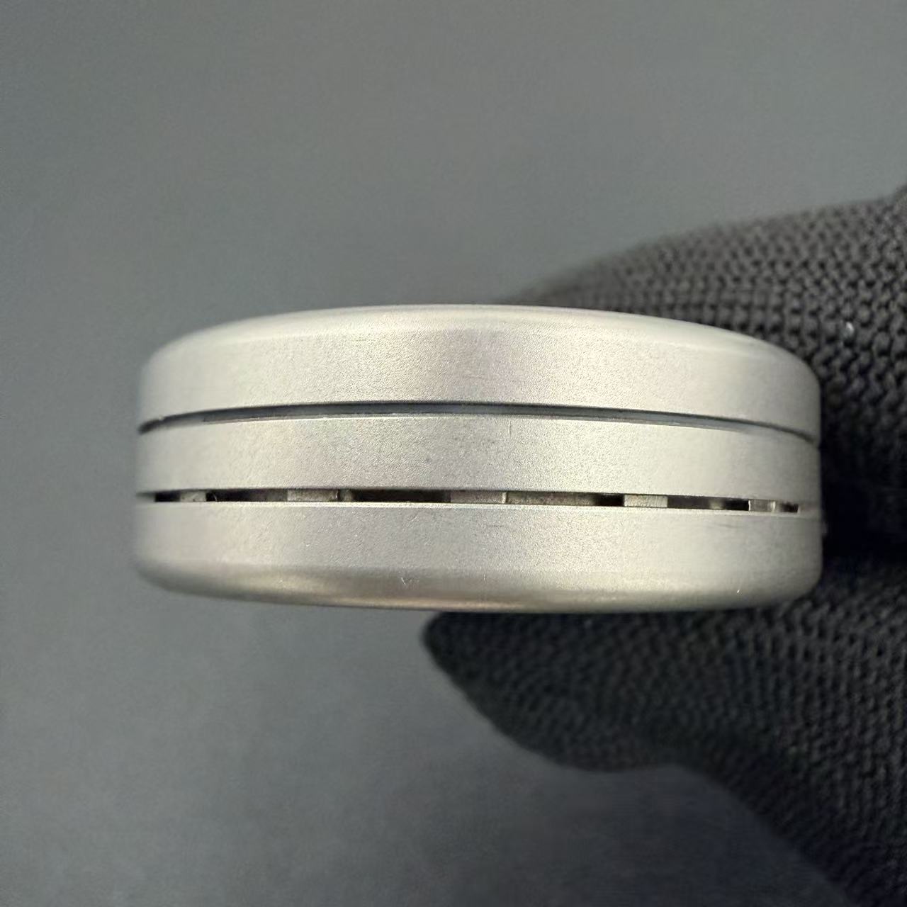 Schrodinger Katze Ratchet Titanium