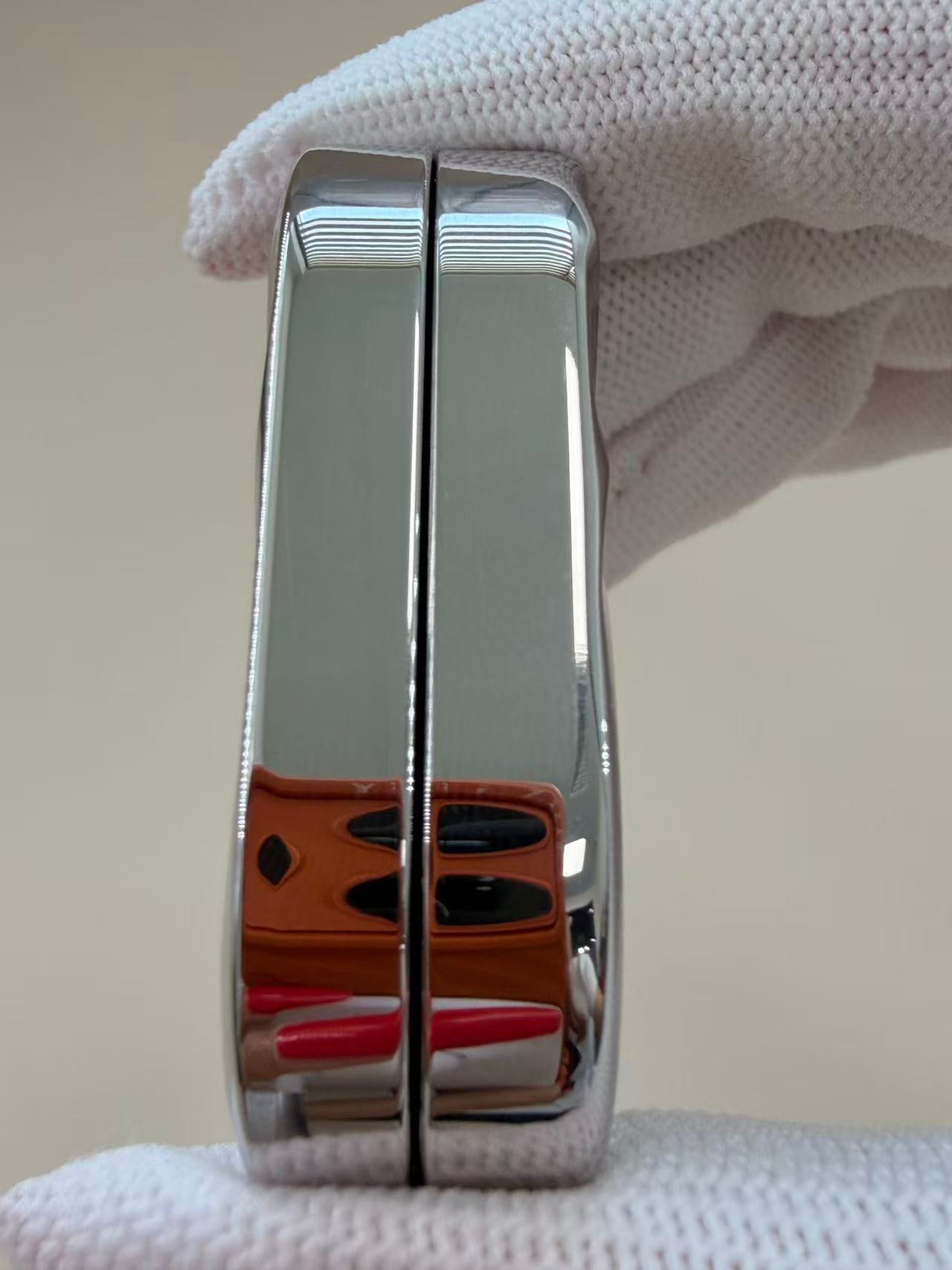 Ripple Stainless Steel