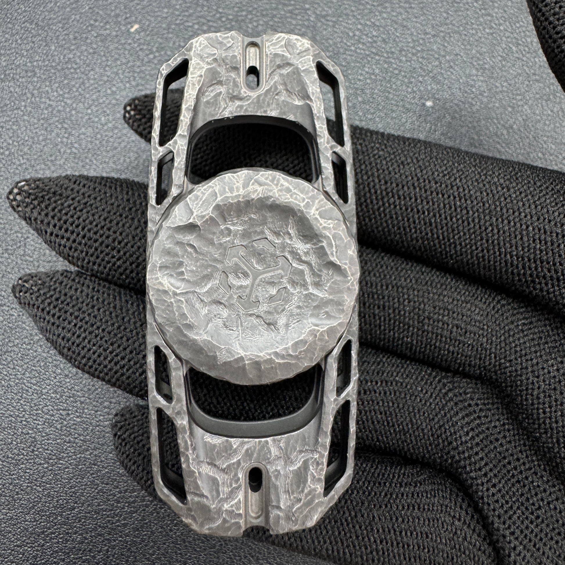 Ling Yin Titanium