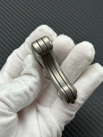 Sailor Knuckle Titanium