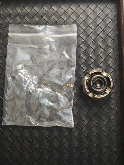 Noiz Titanium