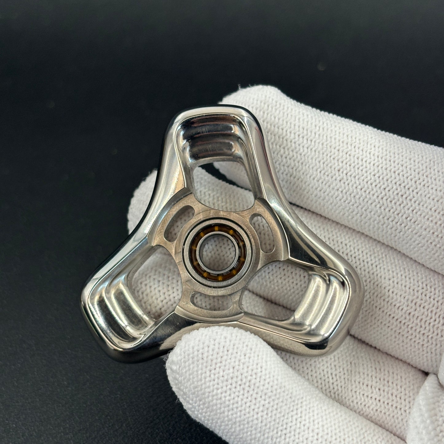 Folding Leaf Mini Titanium Polished