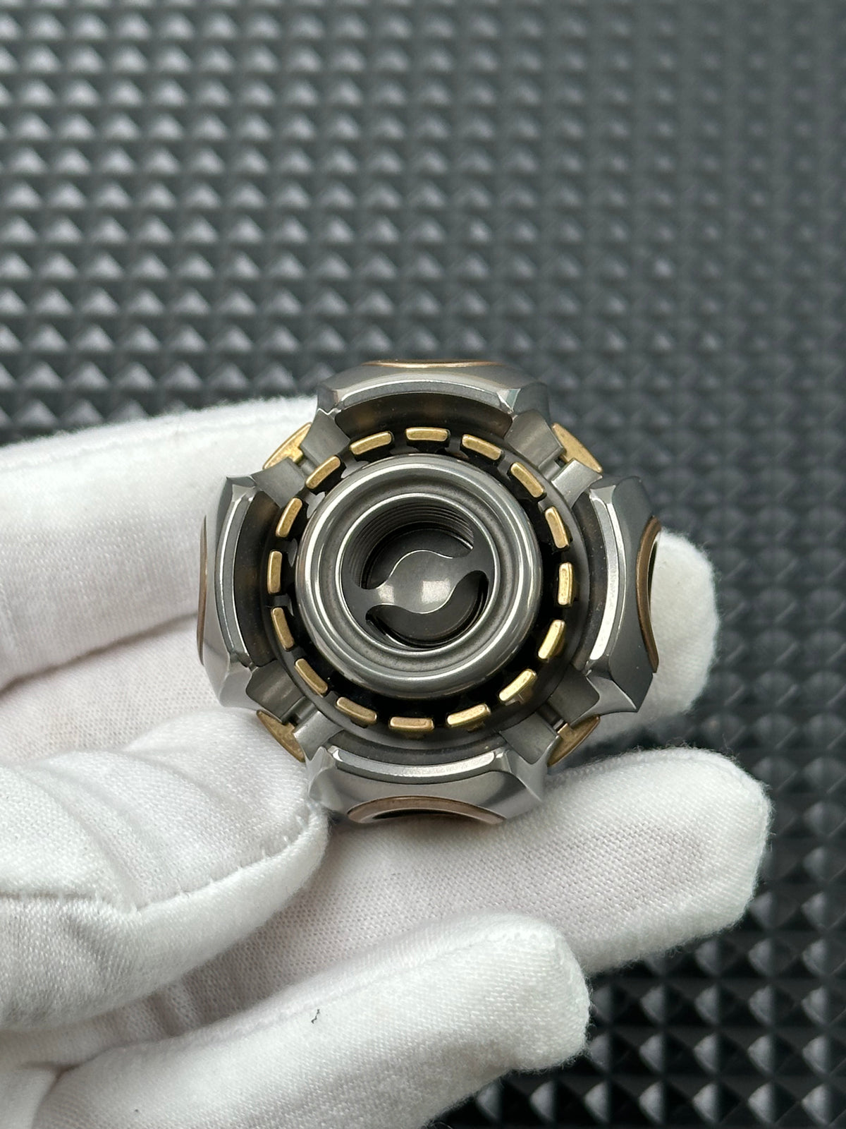 Noiz O Stainless Steel