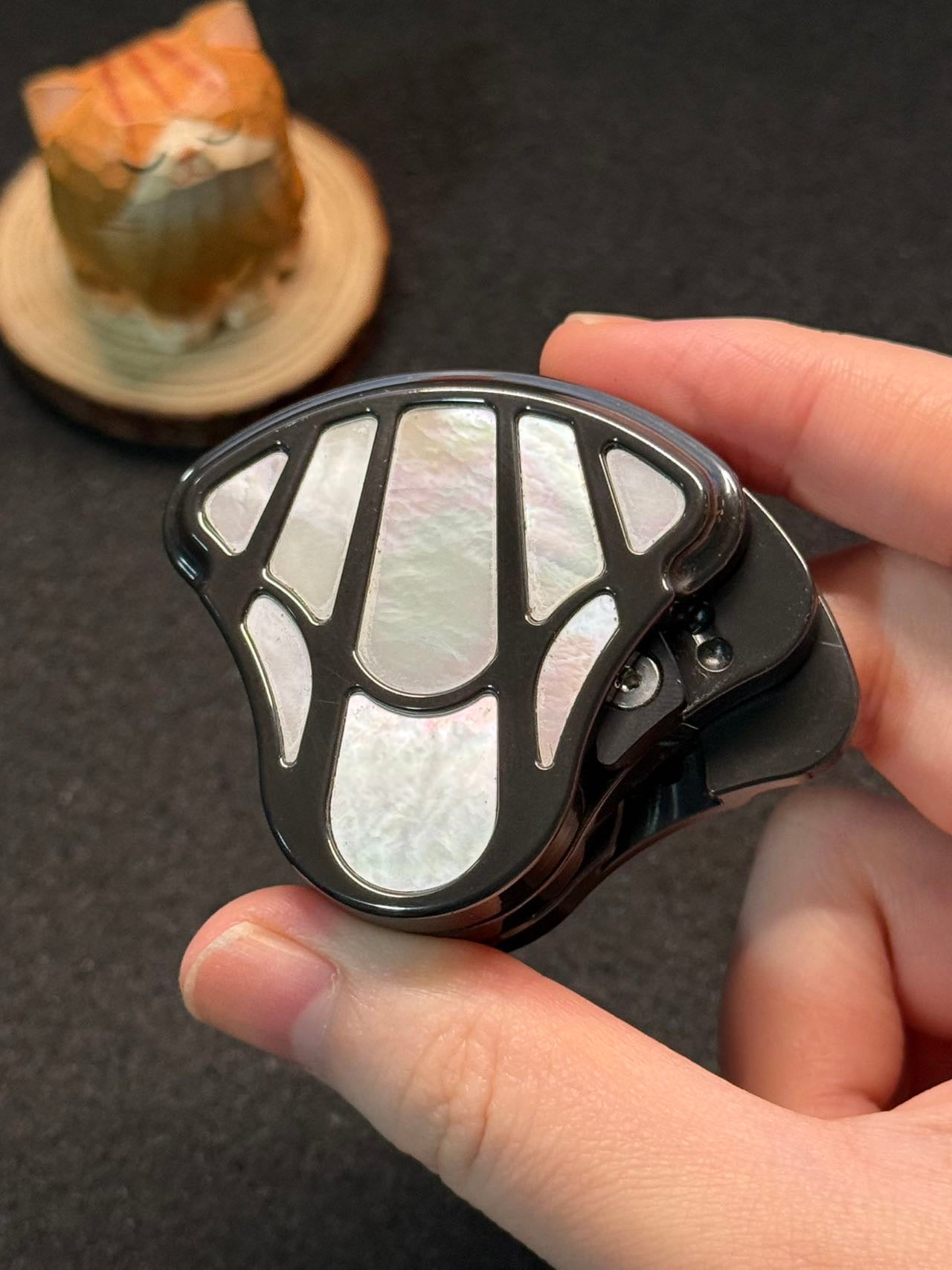 Balled Shell Zirconium