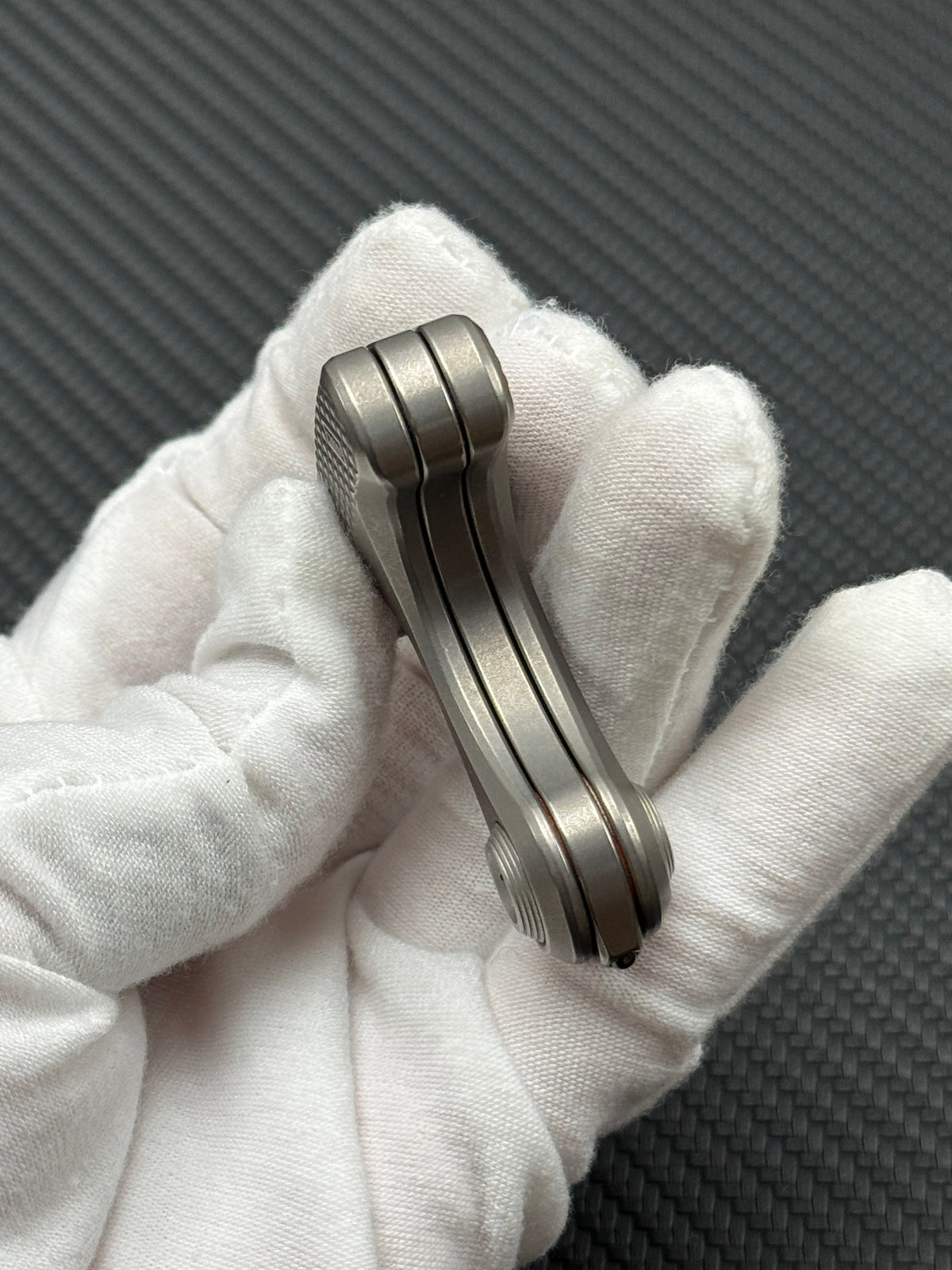 Sailor Knuckle Titanium