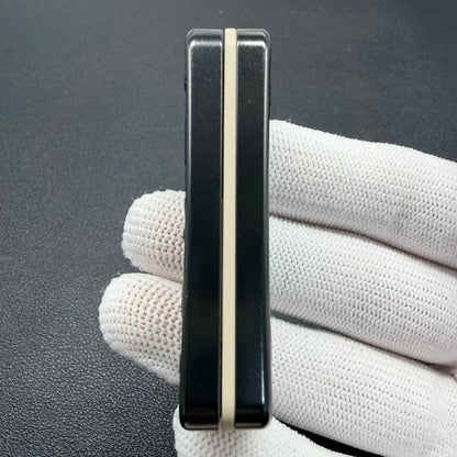 Snake Zirconium