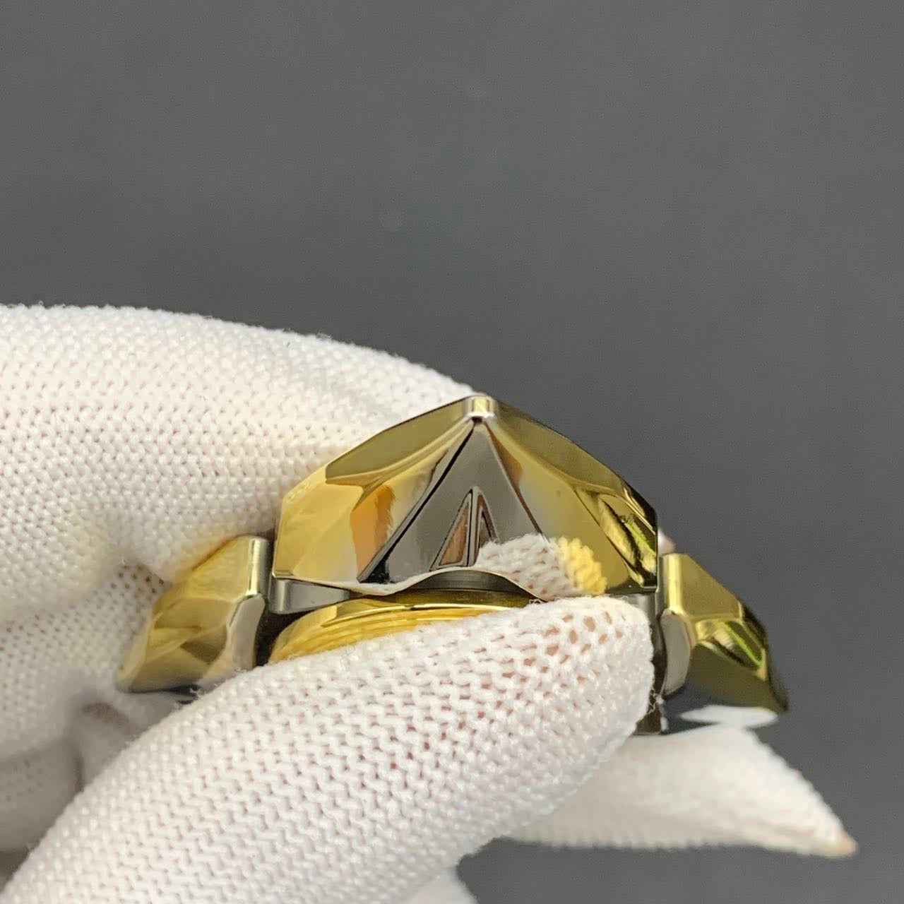 Zirconium Ma Sagittarius Stainless Steel