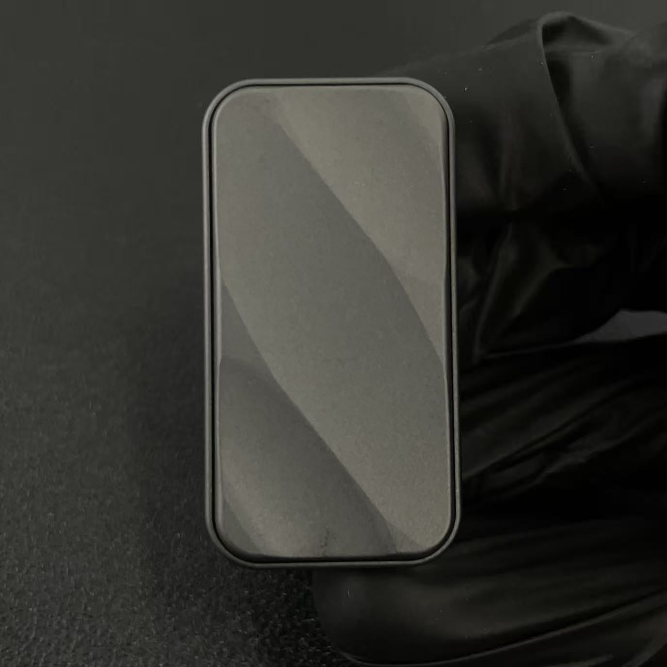 Pursuit Zirconium