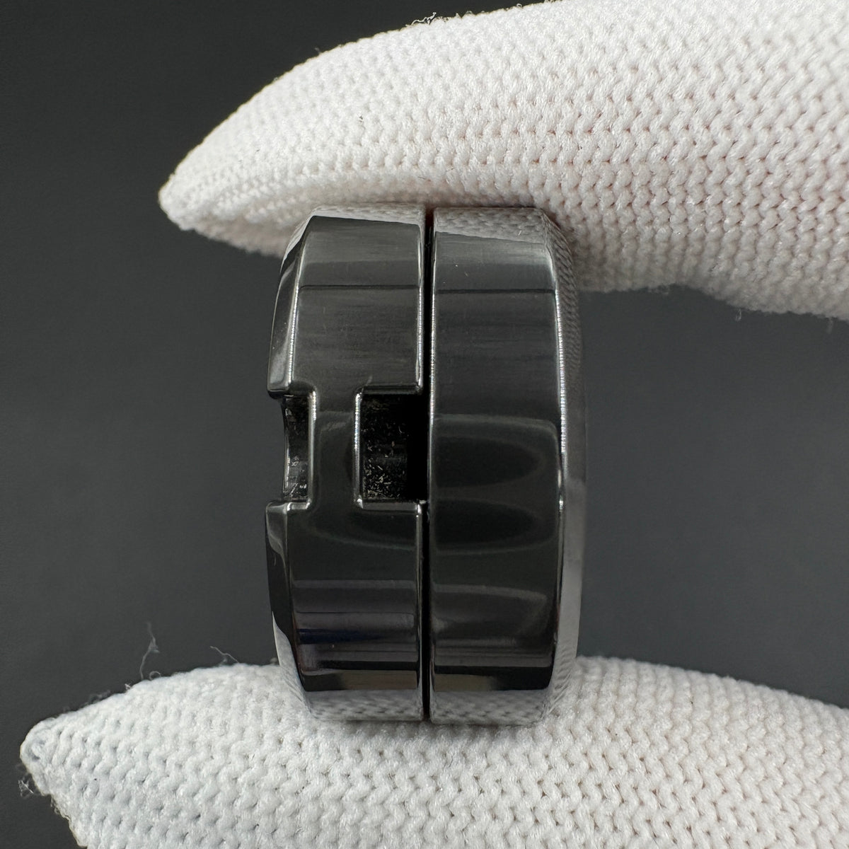F2.8 Zirconium