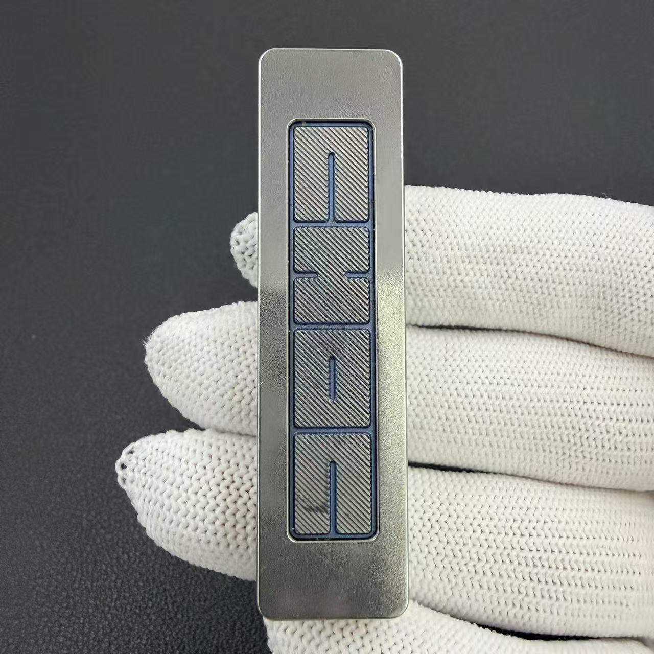 Choc Titanium