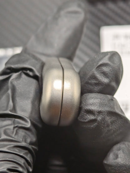 Floating Cloud Titanium