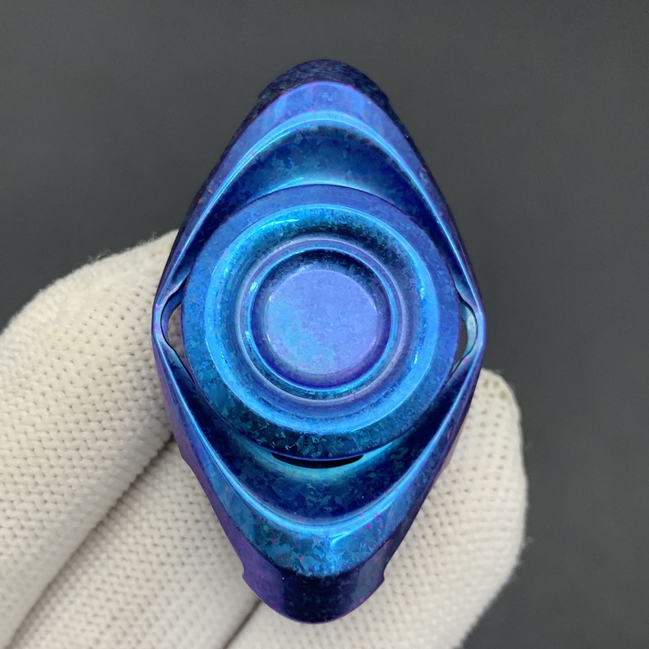 Pupil Crystallized Titanium