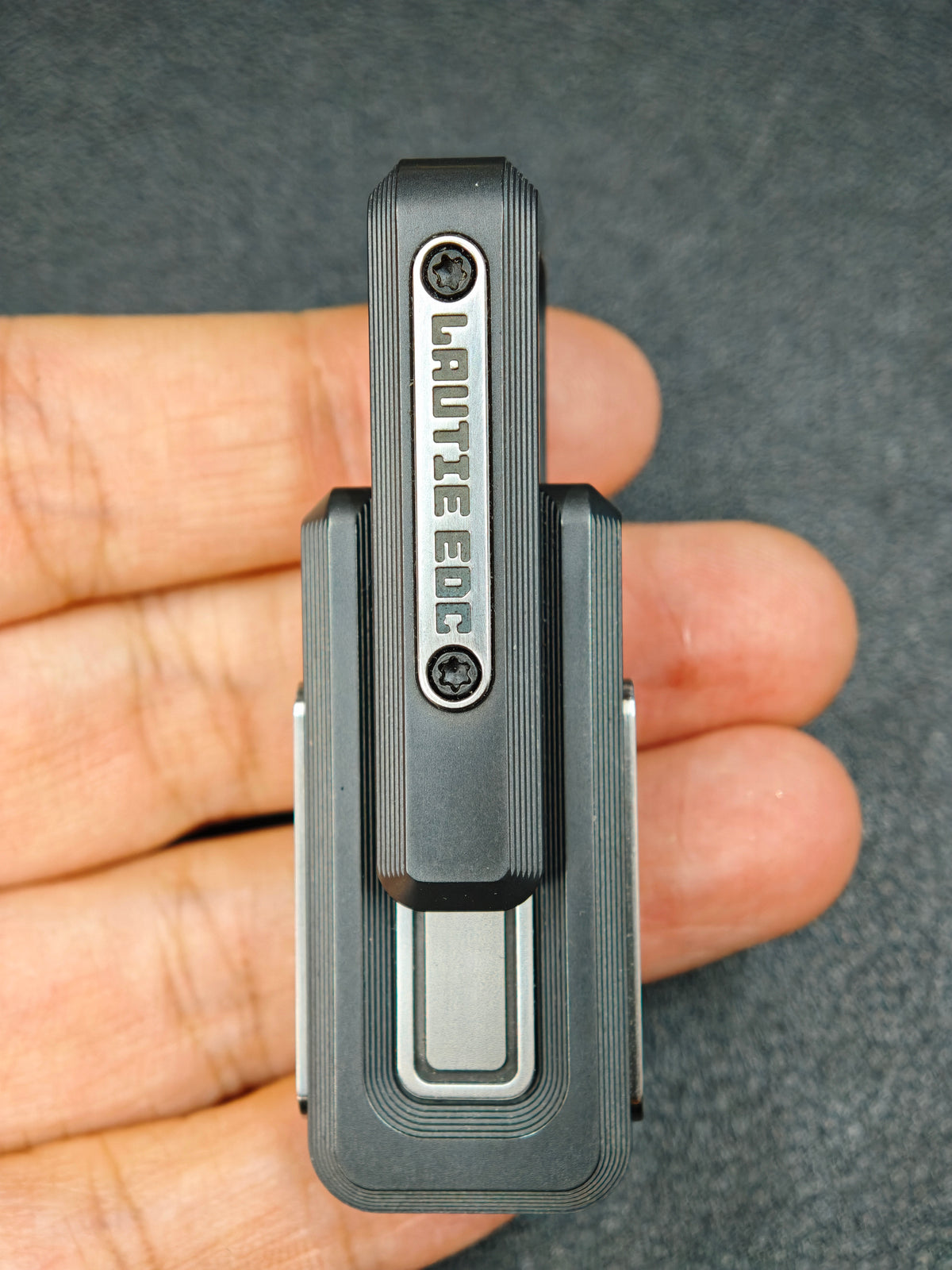 X Lock Zirconium