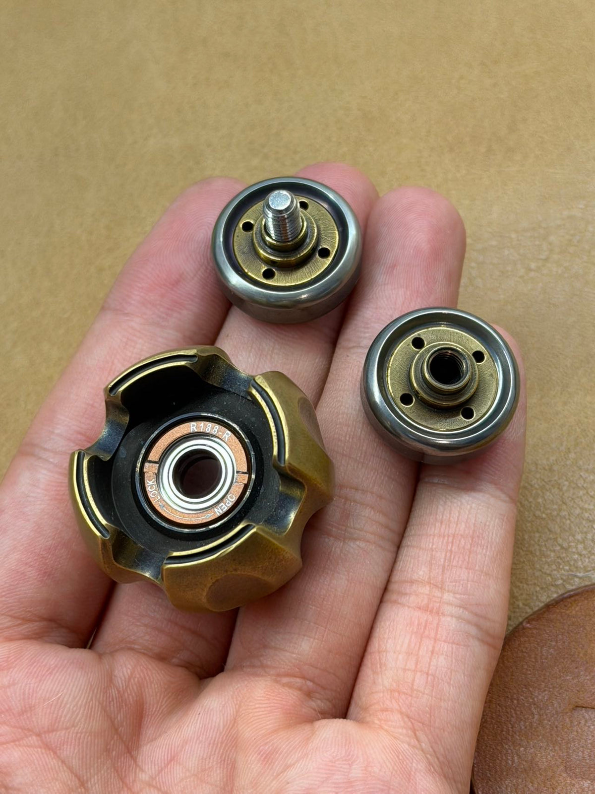 Noiz C Nano Brass