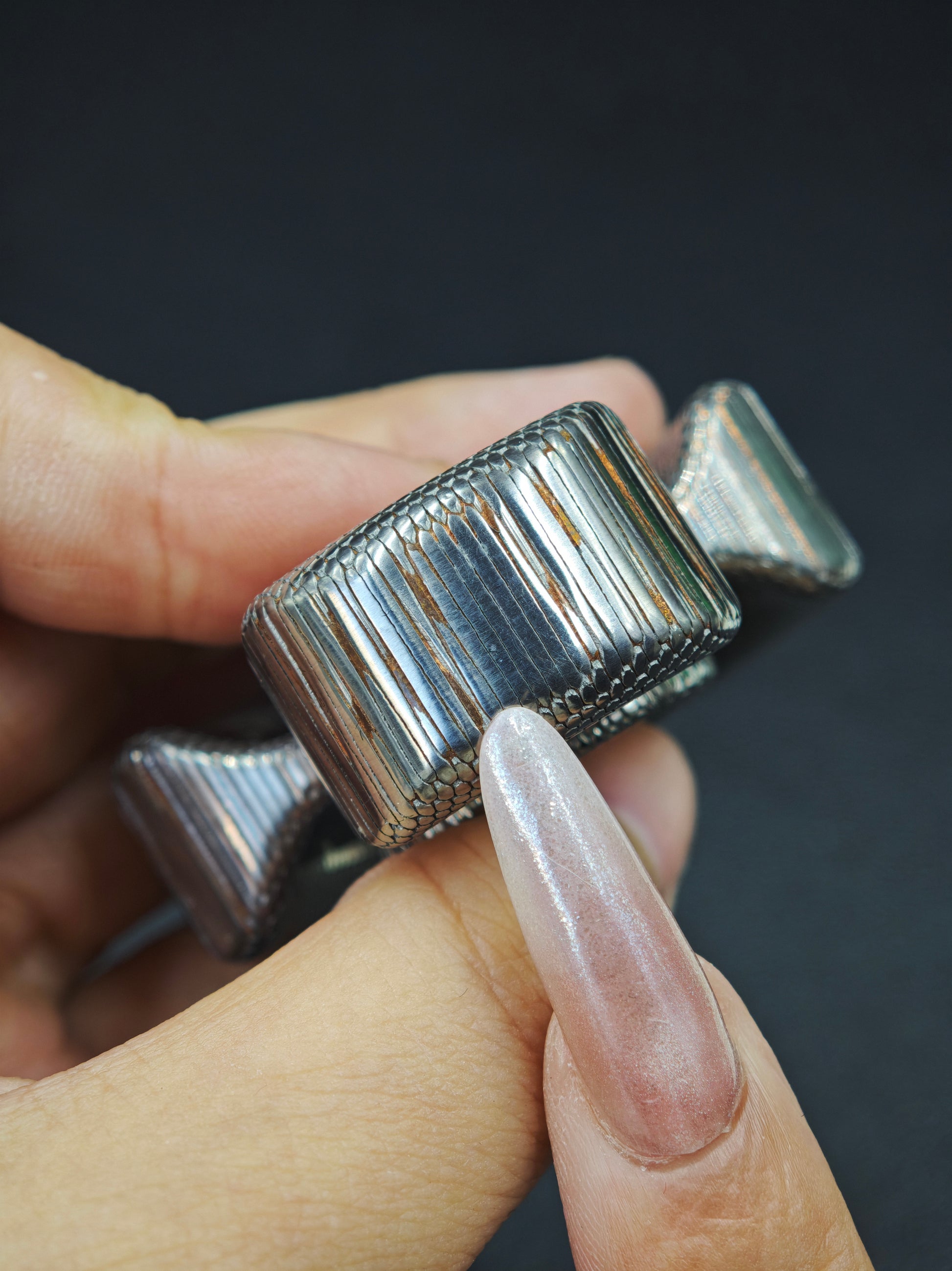 Superconductor