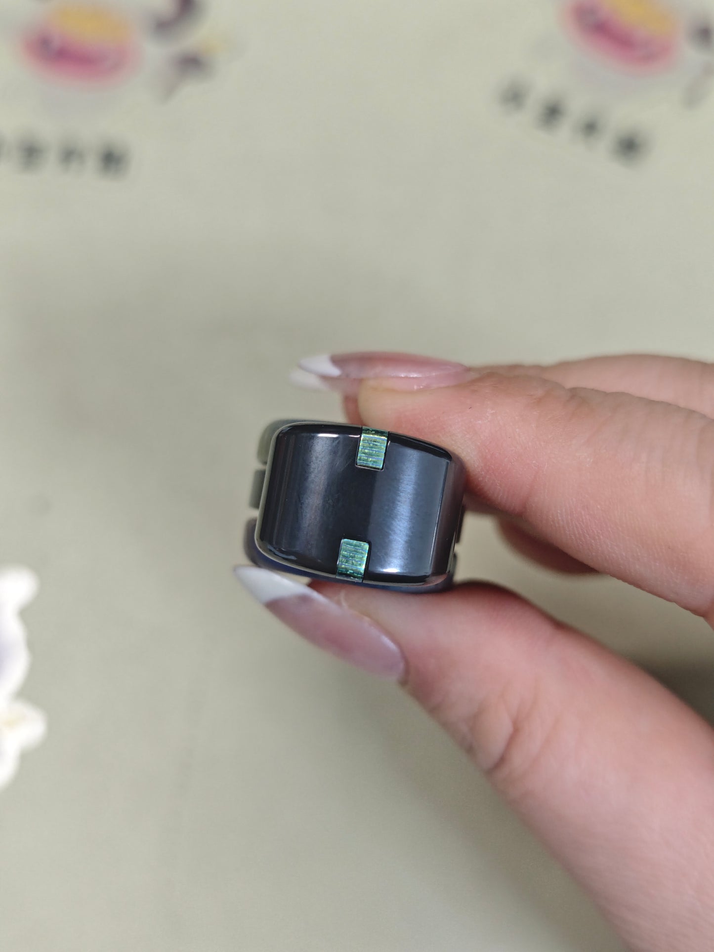 Floating Shadow Max Zircuti Zirconium