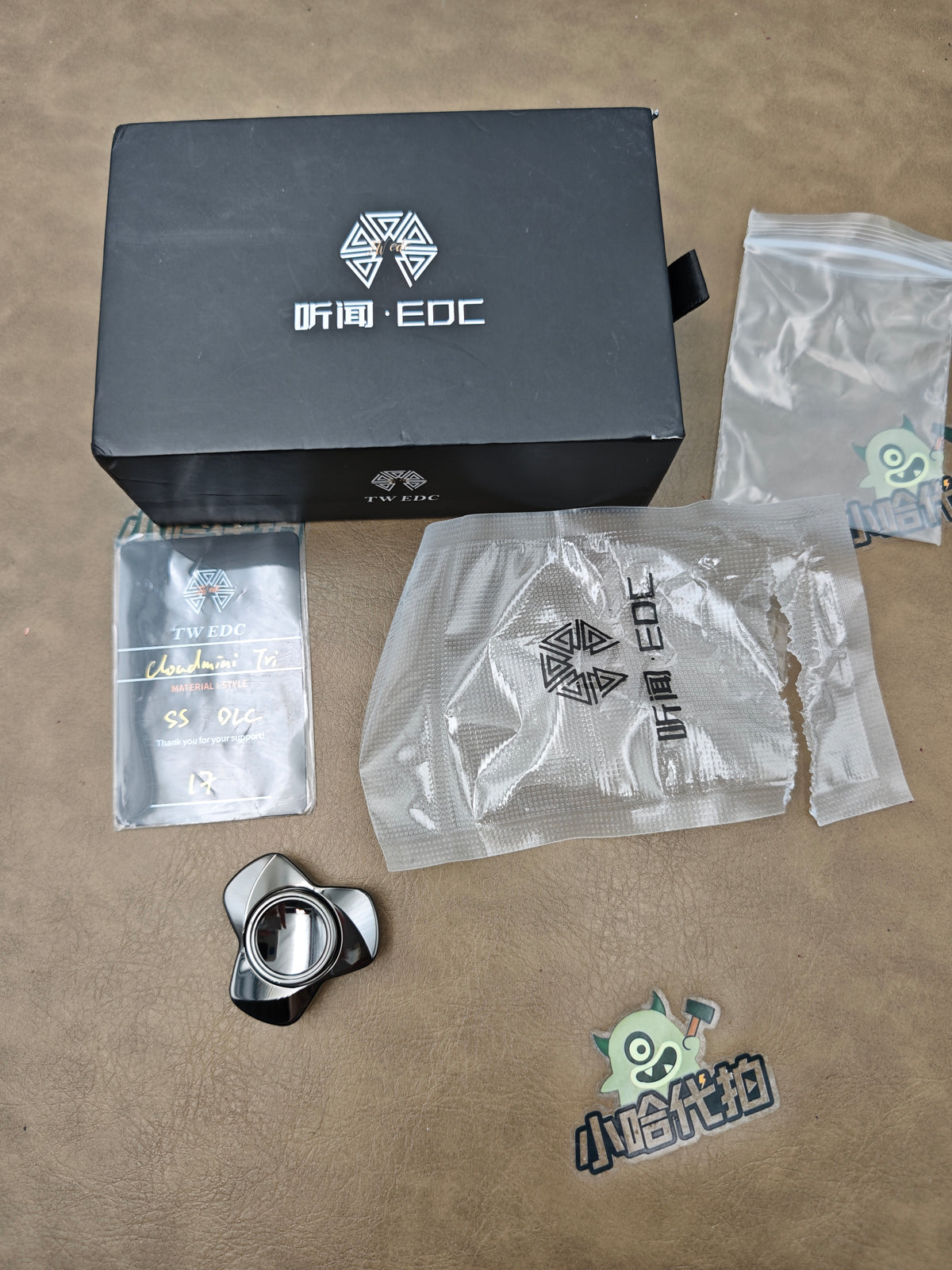 Premium Exquisite Cloud Stainless Steel PVD Coated