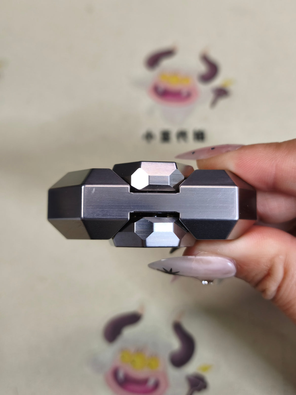 Crystal Twin Leaf Titanium Machine Finished