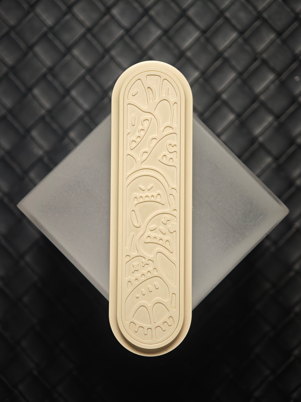 Chocolate Bar PEEK