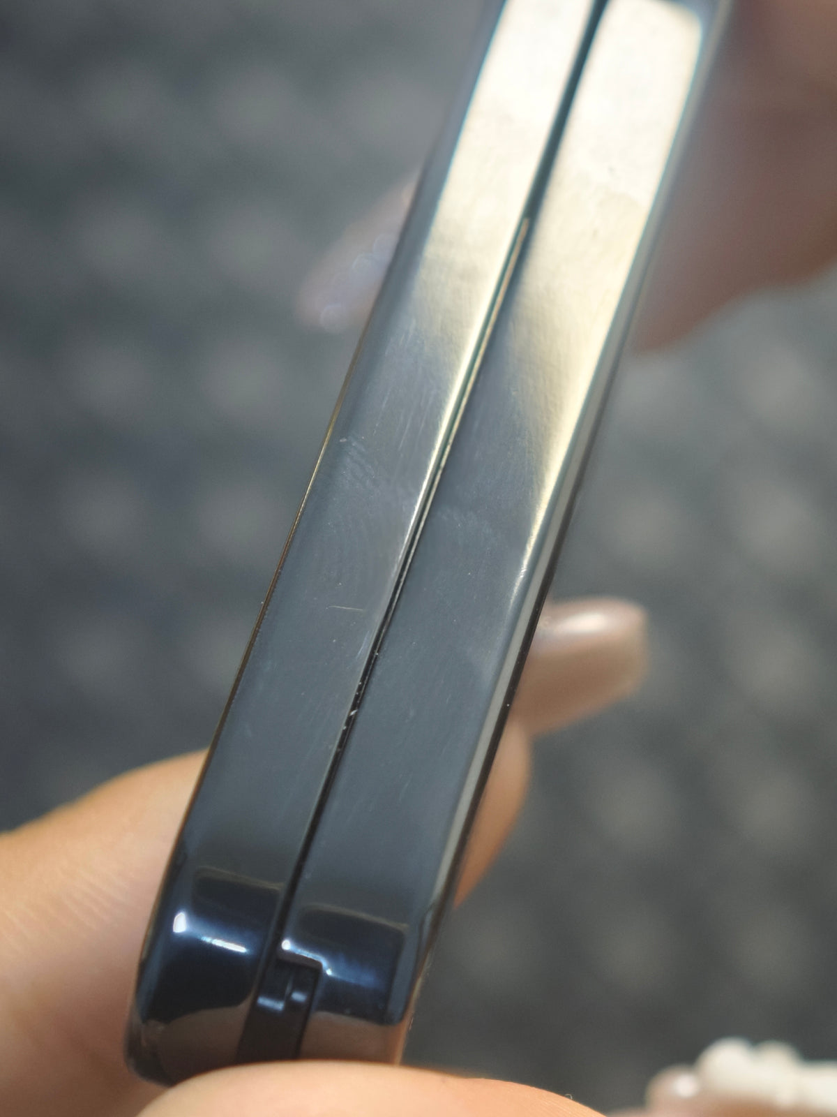 Latiao Zirconium Polished