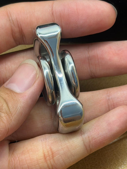 Two-Leaf Horizon Stainless Steel