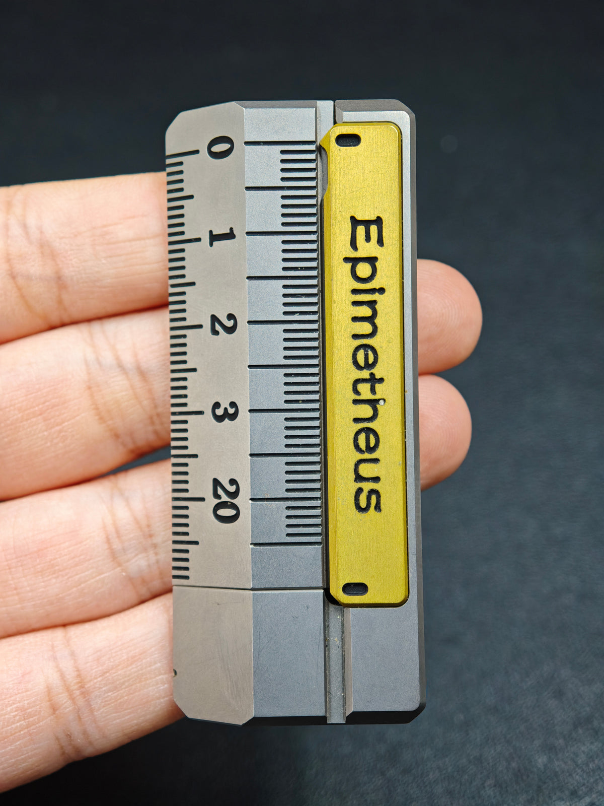 Quirky Ruler Titanium