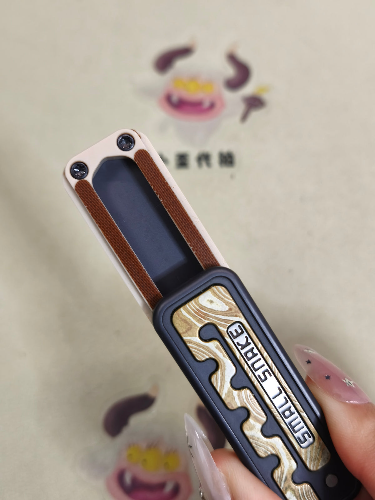 Snake Zirconium