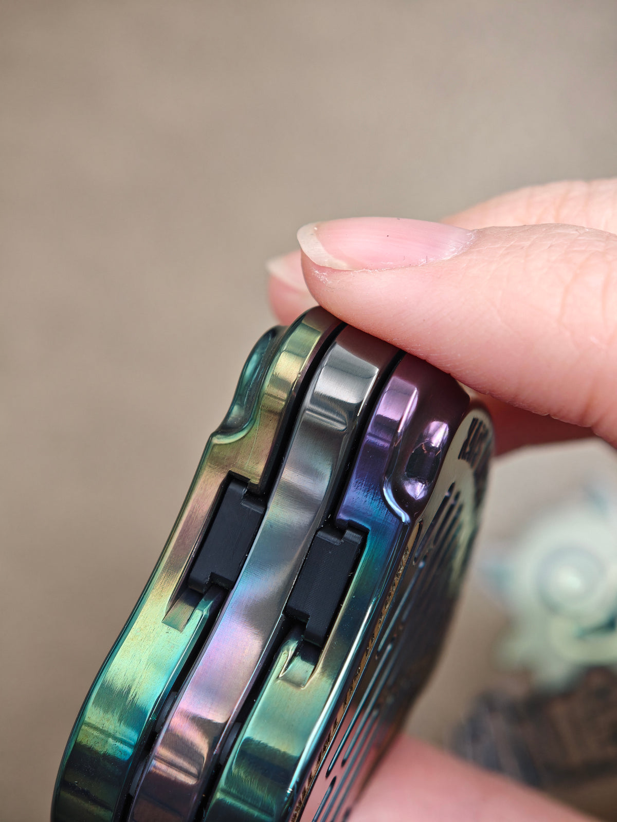 Balled Shell Zirconium Oil Slick
