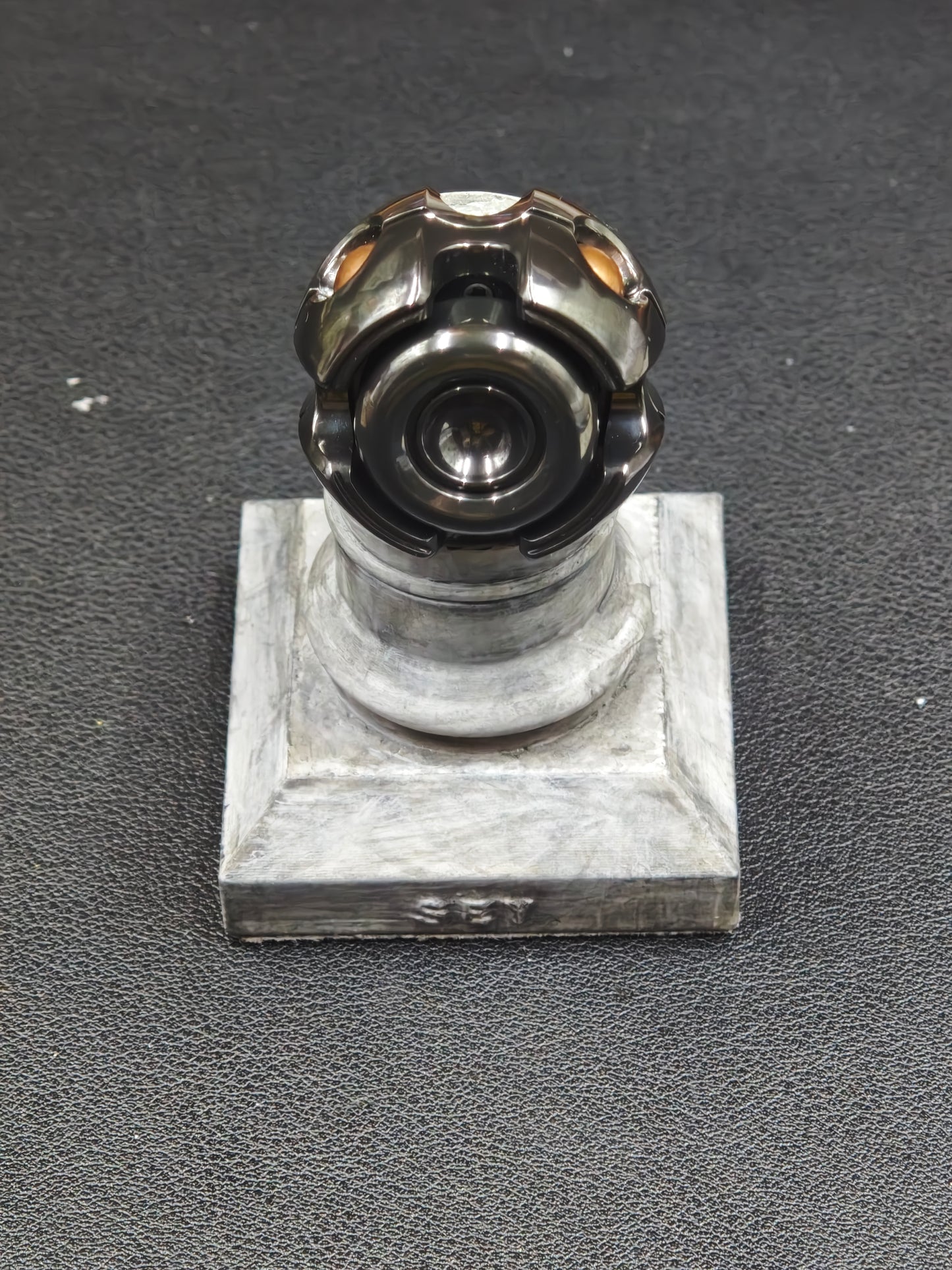 Noiz Zirconium
