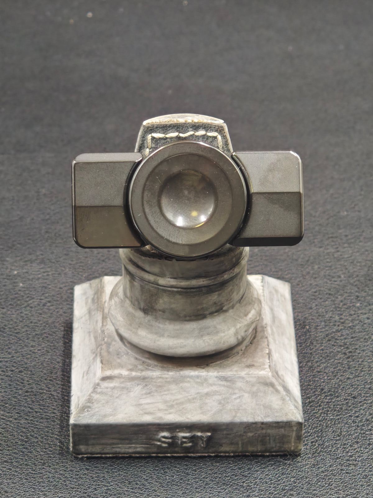 QD01 Zirconium Color-Anodized